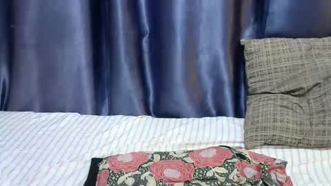 miss_bani online show from December 15, 2025, 6:56 pm