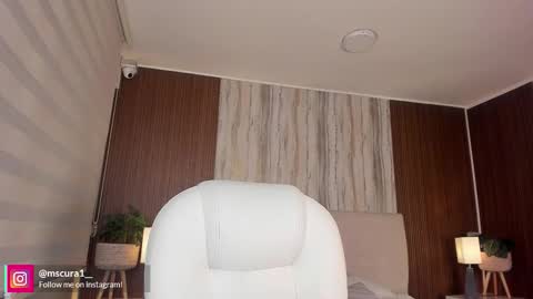 CANDELA CASTRO  online show from February 24, 2026, 12:58 pm