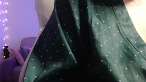 Snapshot of miss_daniels chatting on December 24, 2024, 9:33 pm liza online show from December 24, 2024, 9:33 pm