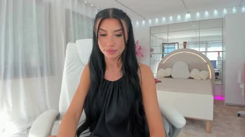 Snapshot of miss_diamond__ chatting on June 10, 2026, 6:45 am miss_diamond__ online show from June 10, 2026, 6:45 am