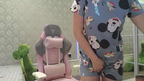 Snapshot of miss_divora chatting on September 11, 2025, 9:09 am miss_divora online show from September 11, 2025, 9:09 am