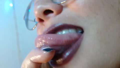 Miss Evoleth online show from February 3, 2026, 3:04 am