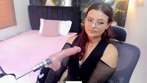 Kloe online show from July 16, 2026, 7:31 pm