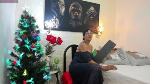 lucero online show from January 2, 2025, 1:49 am
