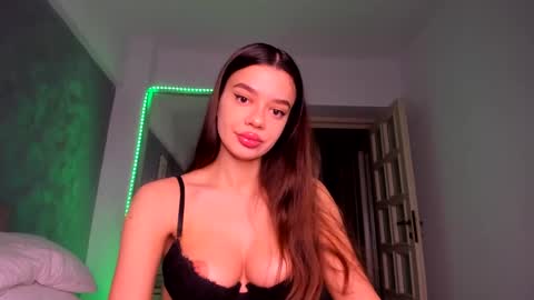 miss_medyson online show from February 20, 2025, 8:17 am