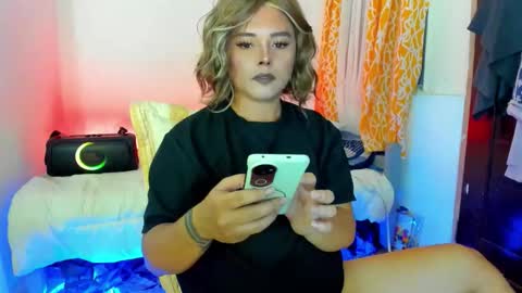 miss_sabrinaxx online show from March 25, 2026, 2:34 pm