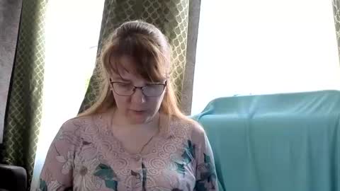 miss sandrax online show from June 14, 2026, 4:25 am