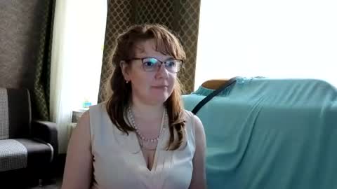 miss sandrax online show from July 3, 2026, 4:35 pm