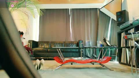 Satori Rose online show from October 1, 2025, 8:15 pm