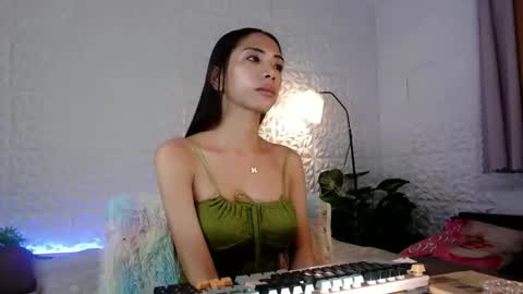 Snapshot of miss_sugar20 chatting on May 19, 2026, 11:00 pm IM SUGAR online show from May 19, 2026, 11:00 pm