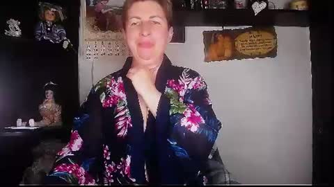 Snapshot of miss_tasha_kom chatting on June 15, 2026, 9:55 am miss_tasha_kom online show from June 15, 2026, 9:55 am
