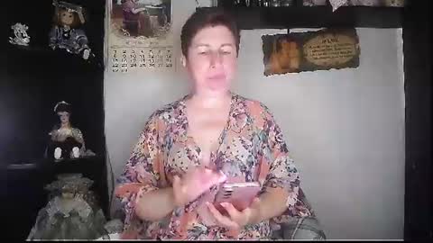 Snapshot of miss_tasha_kom chatting on June 27, 2026, 11:04 am miss_tasha_kom online show from June 27, 2026, 11:04 am