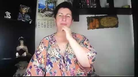 Snapshot of miss_tasha_kom chatting on July 22, 2026, 9:34 am miss_tasha_kom online show from July 22, 2026, 9:34 am