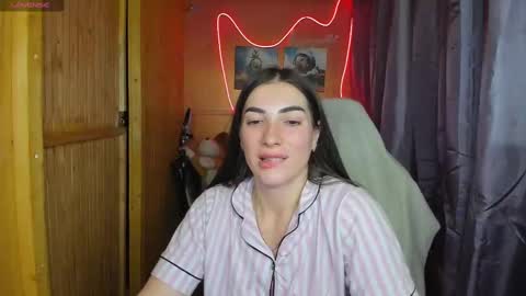 Snapshot of miss_tasy chatting on February 18, 2025, 12:17 pm Melanie January 15th is my birthday there will be an interesting show online show from February 18, 2025, 12:17 pm