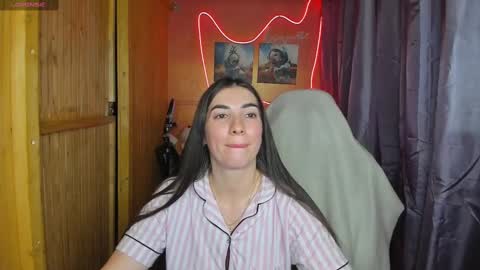 Snapshot of miss_tasy chatting on February 18, 2025, 6:26 pm Melanie January 15th is my birthday there will be an interesting show online show from February 18, 2025, 6:26 pm