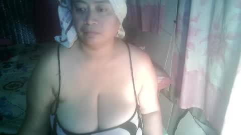 miss v0lcan0 online show from October 31, 2025, 10:49 am