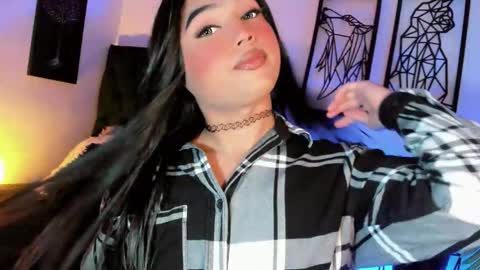 miss_zz online show from February 10, 2026, 6:56 pm