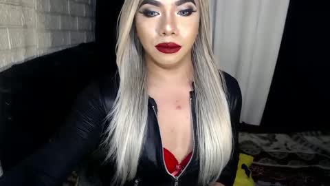 Snapshot of missaira69 chatting on March 6, 2025, 11:42 pm AIRA online show from March 6, 2025, 11:42 pm