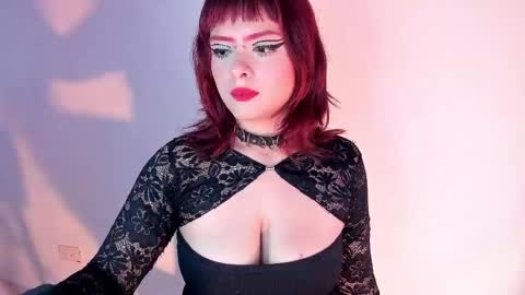 violeta online show from April 13, 2026, 8:03 pm