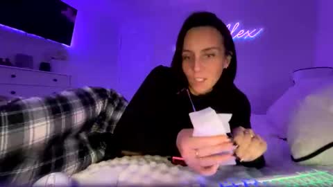  Miss Alex  online show from February 3, 2026, 8:58 pm