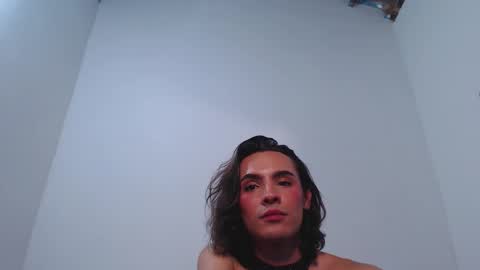 Mis Ari online show from February 18, 2026, 5:20 pm