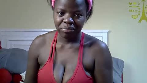 misscandy352_ online show from April 8, 2026, 12:32 am