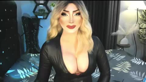 Snapshot of misschannel4sub chatting on July 12, 2026, 8:55 pm PRIESTESS CHANNEL online show from July 12, 2026, 8:55 pm