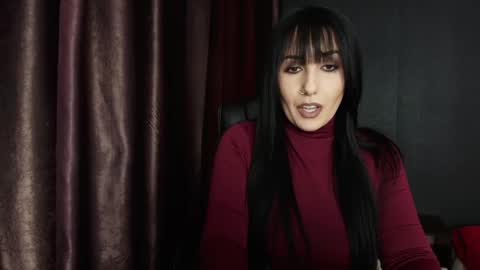 Miss online show from December 24, 2024, 9:22 pm