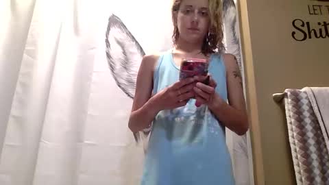 MissEeva online show from June 10, 2026, 4:50 pm