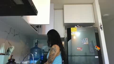 Snapshot of misselii chatting on February 20, 2025, 12:41 am melodie online show from February 20, 2025, 12:41 am