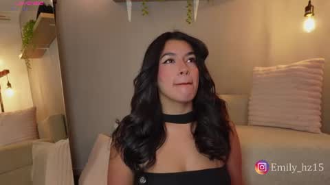 Yuliana online show from August 4, 2026, 11:02 am