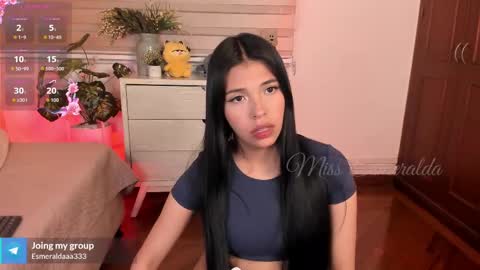 Snapshot of missesmeralda chatting on October 8, 2025, 9:34 pm Julieta Arboleda but i like call me esme online show from October 8, 2025, 9:34 pm