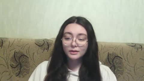 missis mona online show from February 24, 2025, 2:19 am