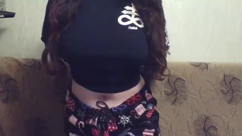 missis mona online show from September 15, 2025, 4:18 pm