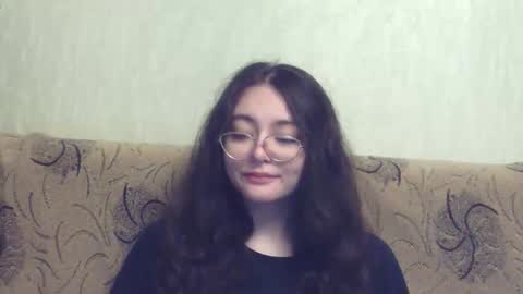 missis mona online show from October 5, 2025, 7:12 pm