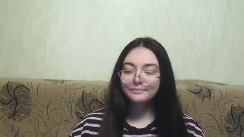 missis mona online show from January 7, 2026, 8:06 am