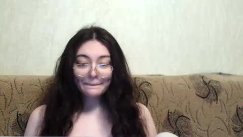 Snapshot of missis_mona chatting on May 6, 2026, 7:02 am missis mona online show from May 6, 2026, 7:02 am