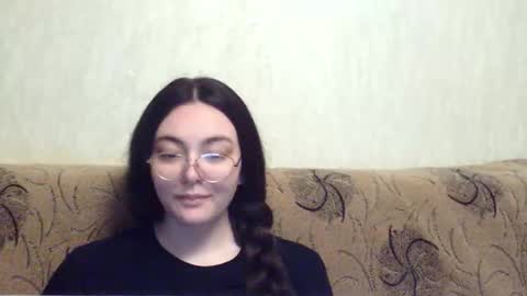 Snapshot of missis_mona chatting on May 8, 2026, 7:19 pm missis mona online show from May 8, 2026, 7:19 pm