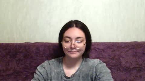 Snapshot of missis_mona chatting on June 5, 2026, 7:52 pm missis mona online show from June 5, 2026, 7:52 pm