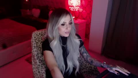 MissJenny7 online show from May 31, 2026, 9:16 pm