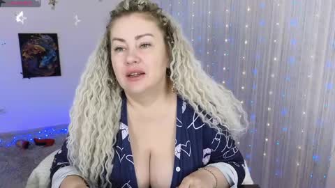 Snapshot of misskassandraa chatting on December 11, 2024, 7:46 pm you can call me Mommymy GoddessMiss Kassandra online show from December 11, 2024, 7:46 pm