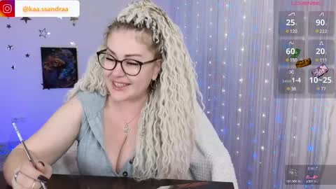 Snapshot of misskassandraa chatting on December 18, 2024, 9:29 pm you can call me Mommymy GoddessMiss Kassandra online show from December 18, 2024, 9:29 pm