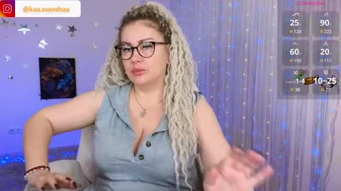 Snapshot of misskassandraa chatting on December 21, 2024, 10:17 am you can call me Mommymy GoddessMiss Kassandra online show from December 21, 2024, 10:17 am
