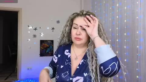 Snapshot of misskassandraa chatting on January 1, 2025, 5:00 pm you can call me Mommymy GoddessMiss Kassandra online show from January 1, 2025, 5:00 pm