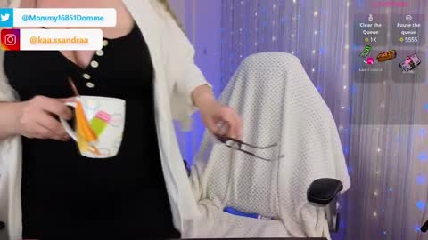 Snapshot of misskassandraa chatting on January 11, 2025, 5:29 pm you can call me Mommymy GoddessMiss Kassandra online show from January 11, 2025, 5:29 pm