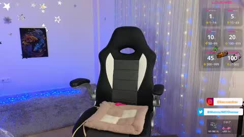 Snapshot of misskassandraa chatting on January 21, 2025, 10:52 am you can call me Mommymy GoddessMiss Kassandra online show from January 21, 2025, 10:52 am