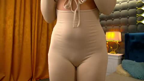 misskayaaa online show from July 30, 2026, 3:27 am