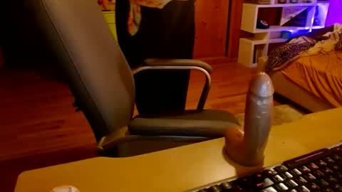Snapshot of misskittyfox chatting on June 9, 2026, 4:46 am MissKittyFox online show from June 9, 2026, 4:46 am