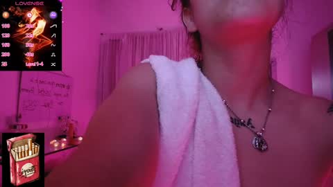 Snapshot of misslana_wn chatting on February 19, 2025, 1:51 am LanaLul  online show from February 19, 2025, 1:51 am