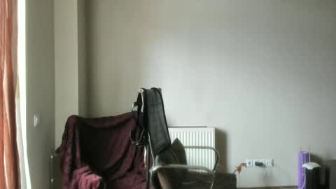 Snapshot of misslilymariaxo chatting on July 6, 2026, 9:28 am Mistress Lily Maria online show from July 6, 2026, 9:28 am